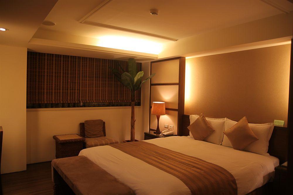 Shin Yuan Celeb Metro Hotel Hsinchu Exterior foto