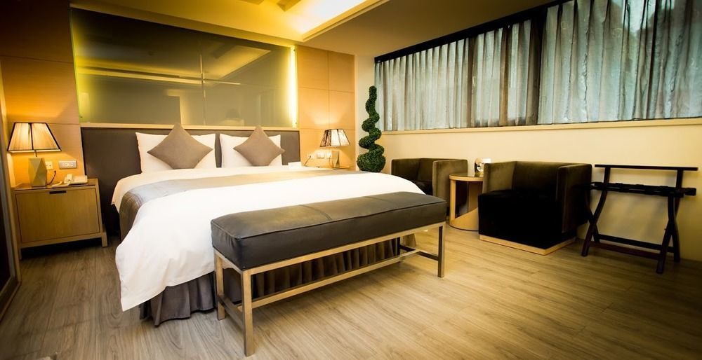 Shin Yuan Celeb Metro Hotel Hsinchu Exterior foto