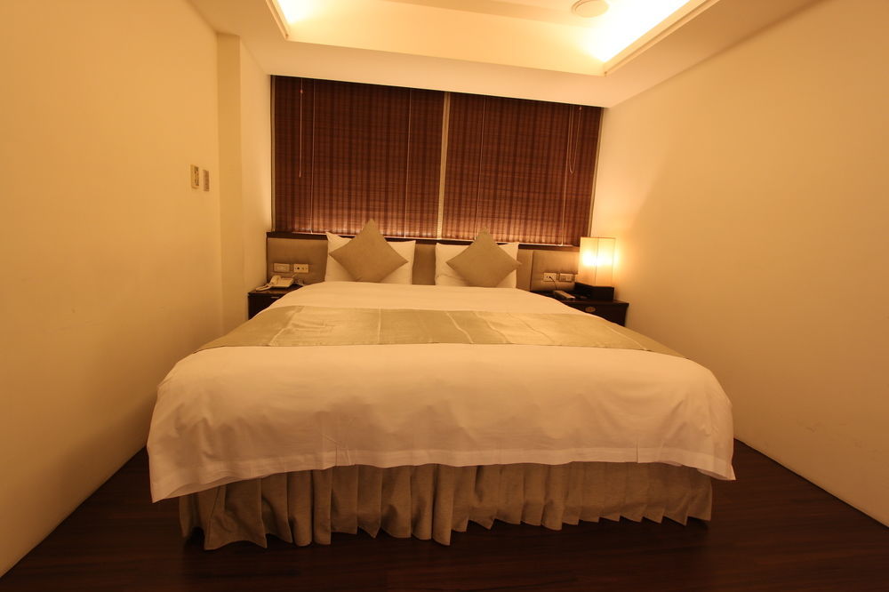 Shin Yuan Celeb Metro Hotel Hsinchu Exterior foto